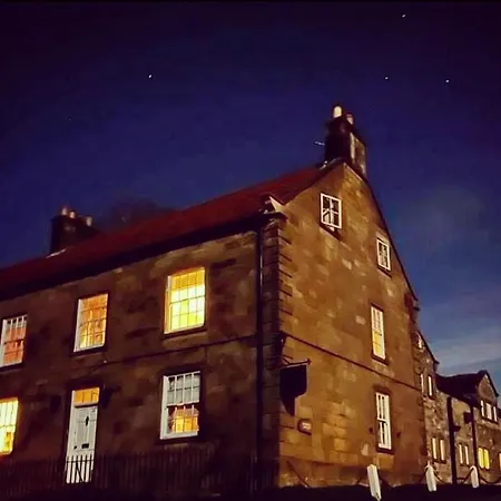 Burnley House ゲストハウス