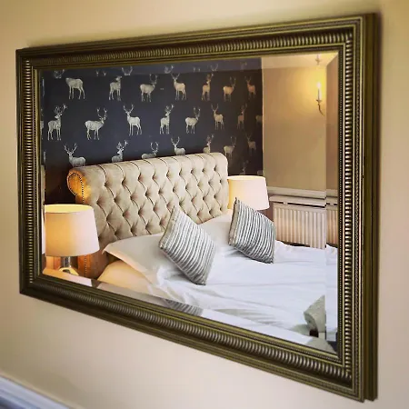 ゲストハウス Burnley House *